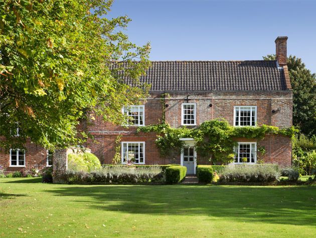 Discover this modernised Norfolk Grade II listed farmhouse 1