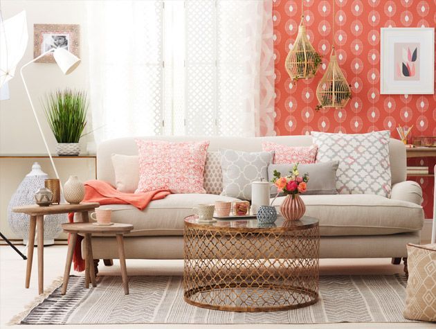 Eastern inspired living room with metallic touches 3