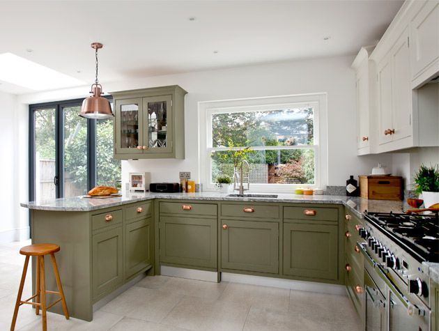 Before and after Modern kitchen with metallic mosaic splashback 1