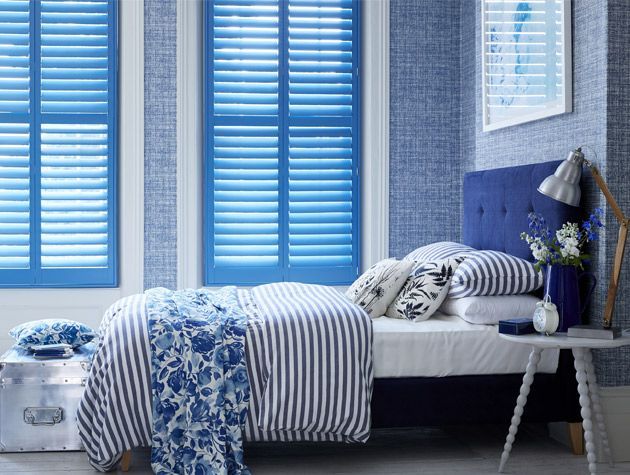 Tranquil blue and white bedroom scheme 1