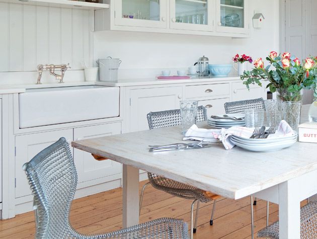 Before and after coastal inspired kitchen makeover 5