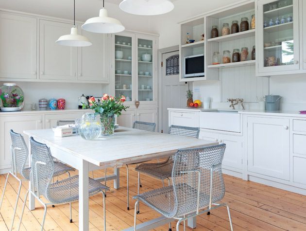 Before and after coastal inspired kitchen makeover 4