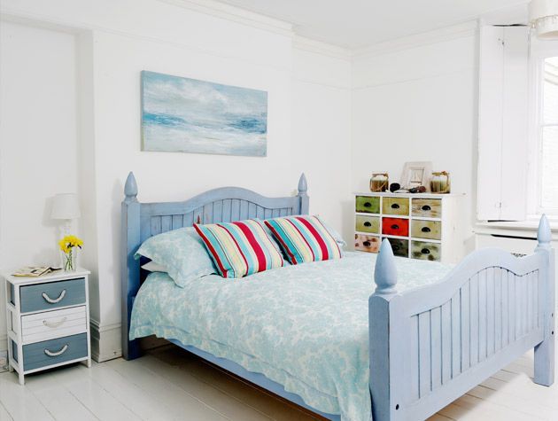 Look around this bright seaside home in West Sussex 3