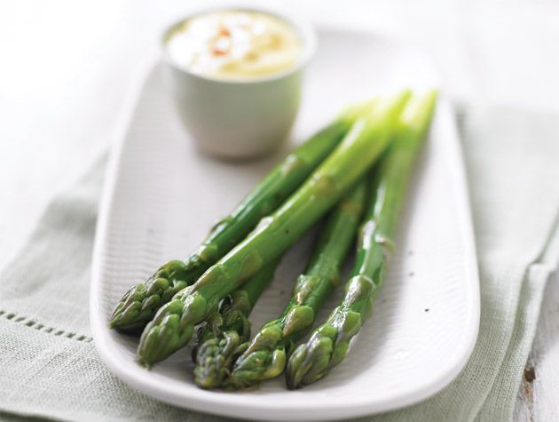 asparagus with aioli starter