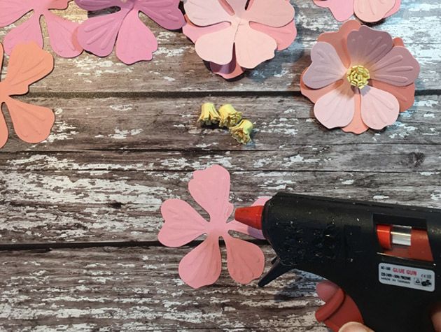 diy wreath making materials glue gun flowers