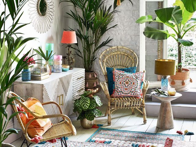 Debenhams Matthew Williamson ss19 collection lifestyle image focussing on maximalist tropical trend