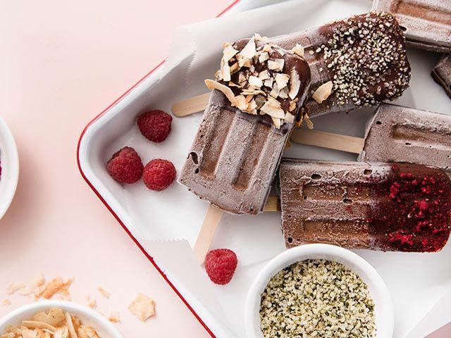chocolate pudding pops - vegan dessert with milk alternatives - goodhomesmagazine.com