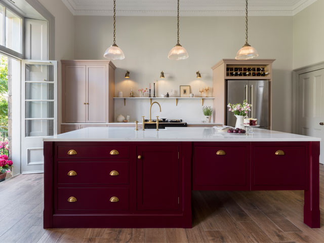 tonal pink kitchen cabinets in light pink and deep red