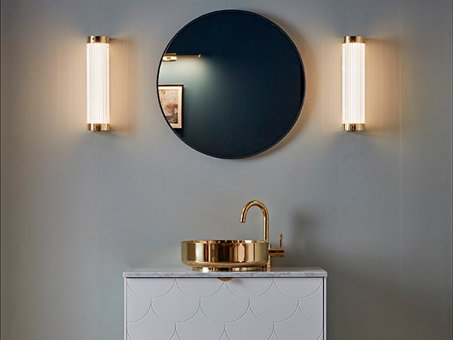 Chrome plated bathroom lighting design with elegant decor
