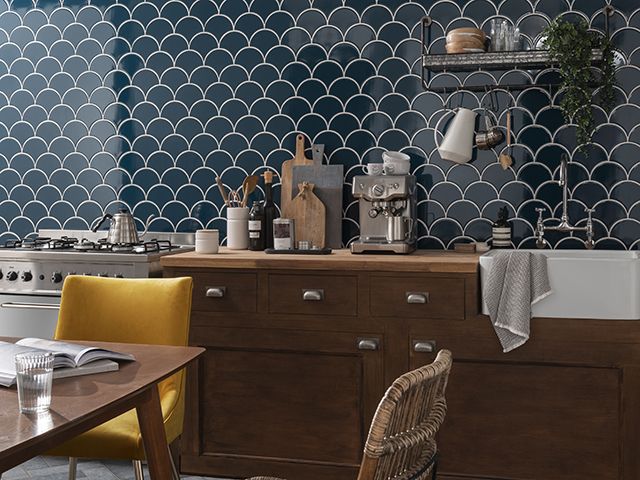 kitchen featuring topps tiles syren fishscale tile in midnight blue - inspiration - goodhomesmagazine.com