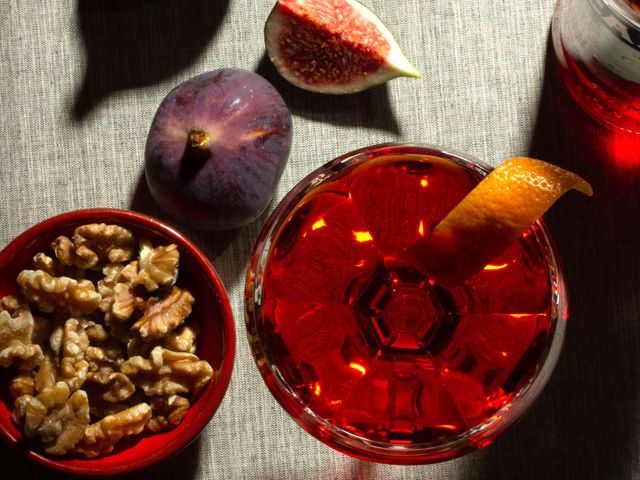 Negroni cocktail with fresh figs and walnuts - Credit: CAMPARI
