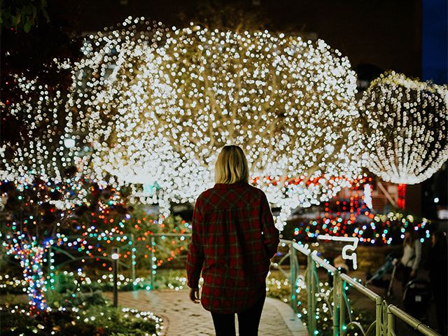 brookecagle - 6 of the best christmas light trails - inspiration - goodhomesmagazine.com