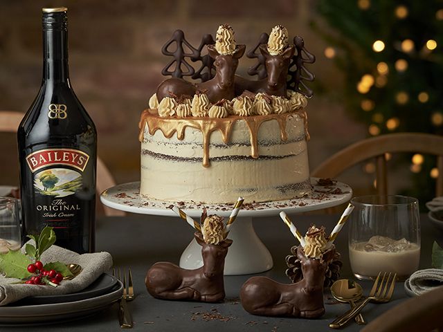 edd kimber baileys christmas cake recipe - goodhomesmagazine.com