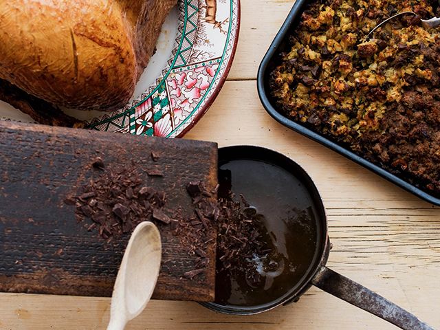 willies cocoa chocolate gravy recipe - goodhomesmagazine.com