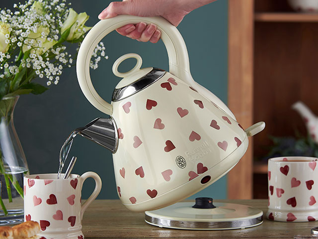 Heart Valentine's home gift kettle