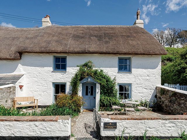thatched cottage exterior - goodhomesmagazine.com