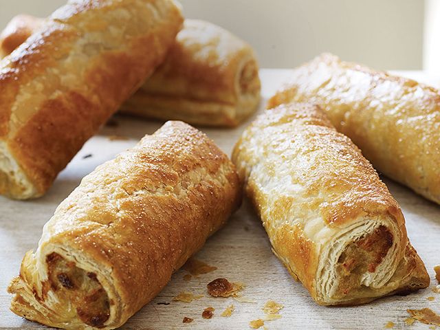 Vegetarian sausage rolls - Linda McCartney