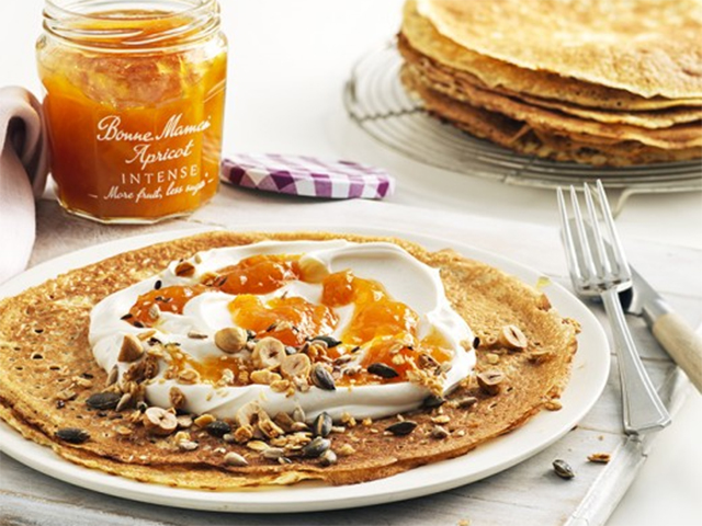 Vegan pancakes with apricot conserve. Image: Bonne Maman