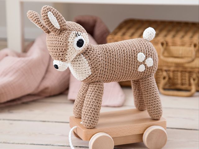 Crochet Deer Pull Along Toy ella james