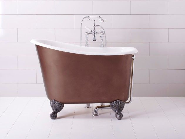 short deep freestanding bathtub in bronze copy
