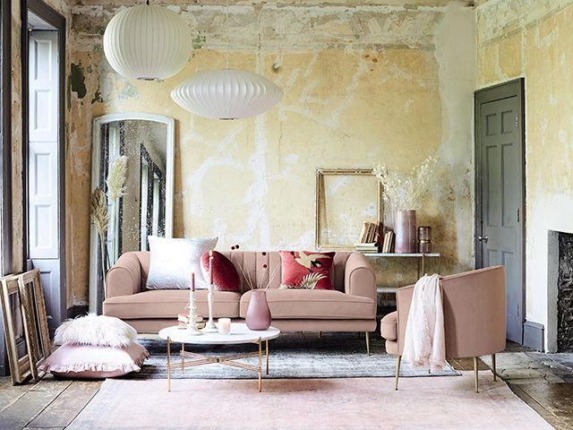 velvet pink sofa in vintage style living room - what is the most popular interior style according to Google? - news - goodhomesmagazine.com