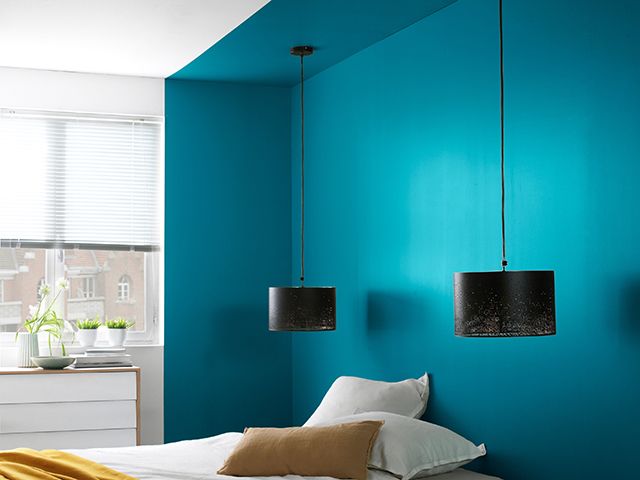 b&q goodhomes Marseille blue Emulsion paint in bedroom