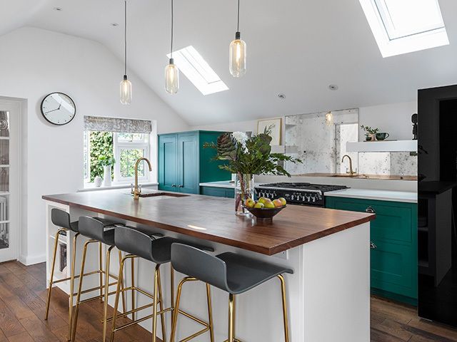 Harvey Jones Shaker kitchen from 20000 7 - colourful cabinetry gave this real kitchen a new lease of life- home tours - goodhomesmagazine.comc