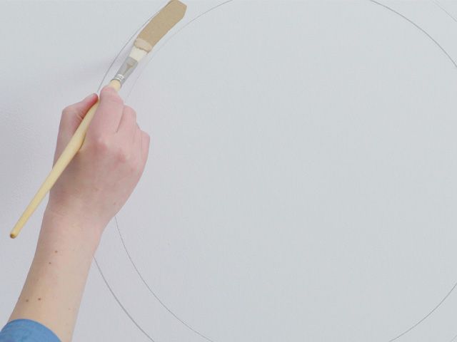 painting a circle - how to paint a perfect circle wall design - inspiration - goodhomesmagazine.com