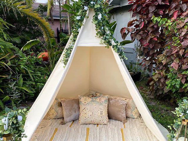 Razee Teepee, Amazon