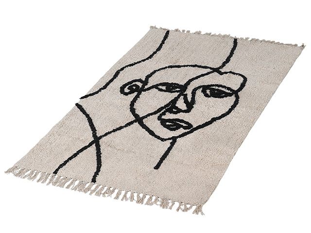 artistic line drawing face rug - shopping - goodhomesmagazine.com