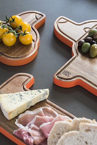 sausage dog chopping board - 6 of the best dog-themed homeware - inspiration - goodhomesmagazine.com