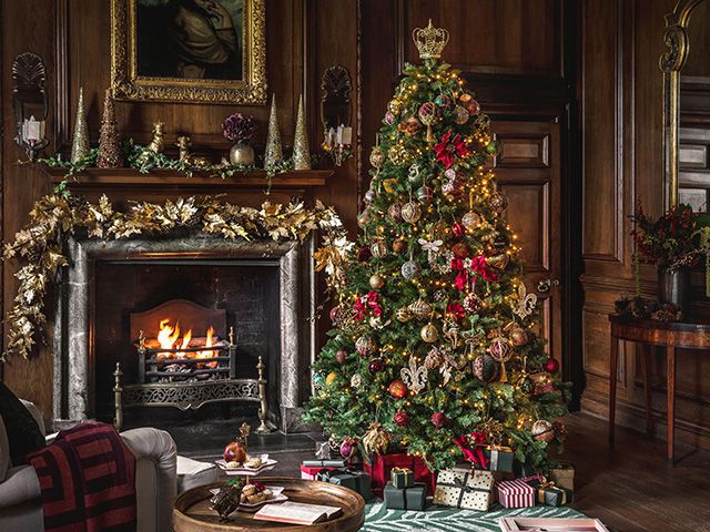 traditional christmas tree decorating scheme - inspiration - goodhomesmagazine.com