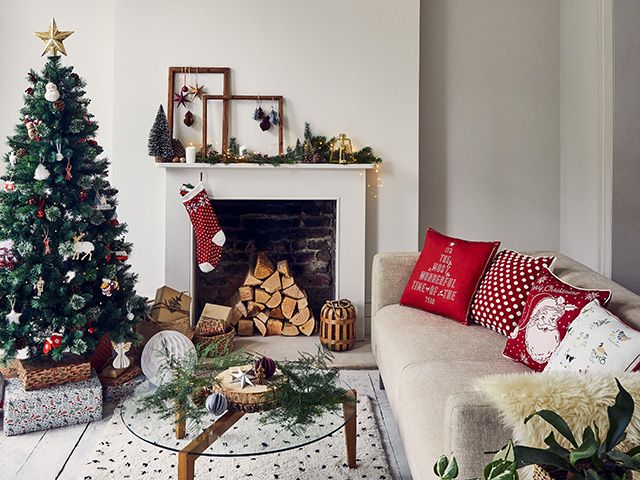 george christmas decorating scheme - inspiration - goodhomesmagazine.com