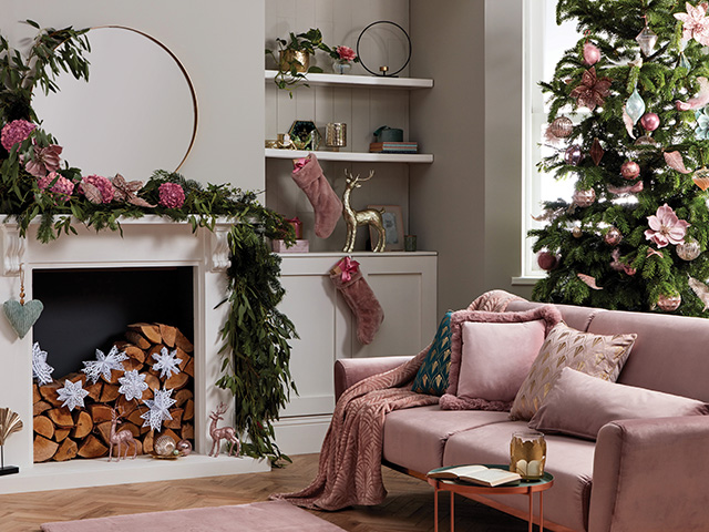 blush pink christmas decor