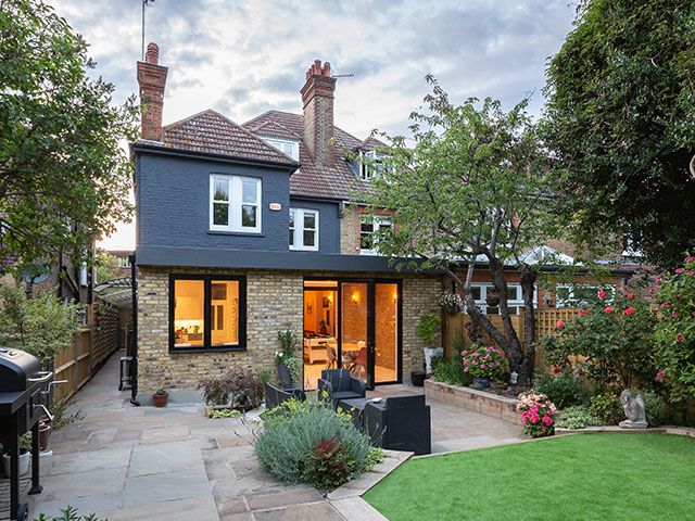 kitchen wrap around extension 