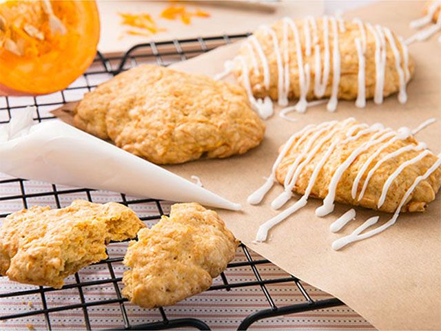 spiced pumpkin cookies - 5 delicious pumpkin spiced recipes - kitchen - goodhomesmagazine.com