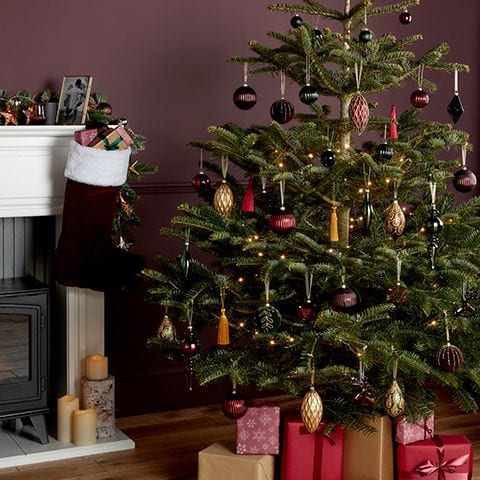 traditional christmas scheme - sneak peek: B&Q's 2020 Christmas range - news - goodhomesmagazine.com