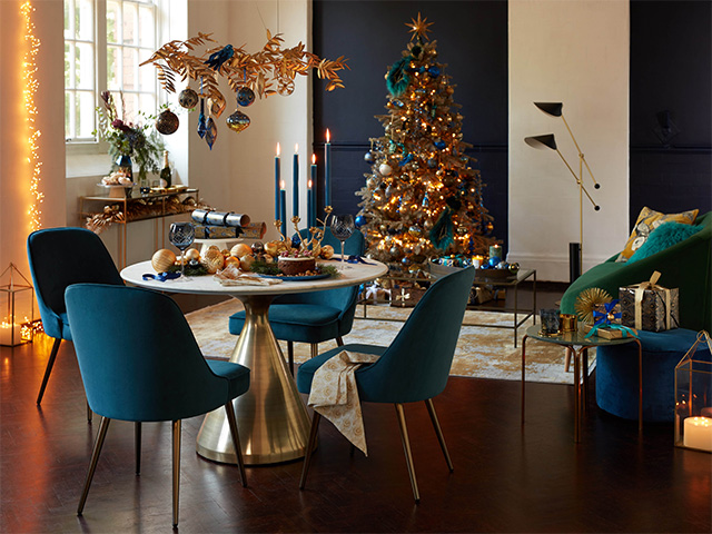 teal velvet christmas dining scheme