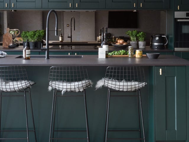 dark green kitchen scheme