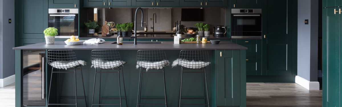 dark green kitchen scheme