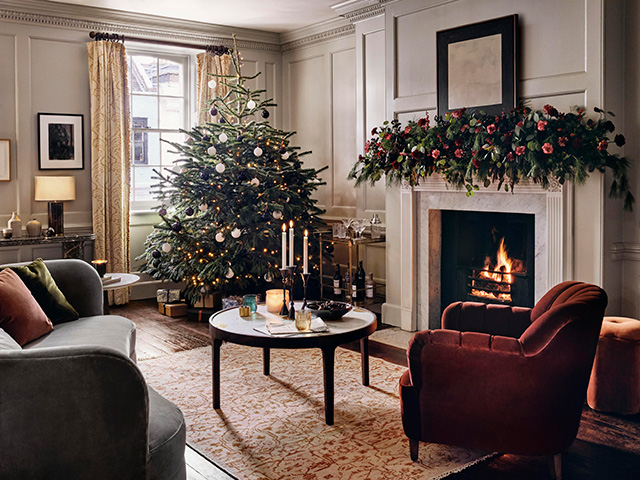 soho home christmas living room scheme - goodhomesmagazine.com