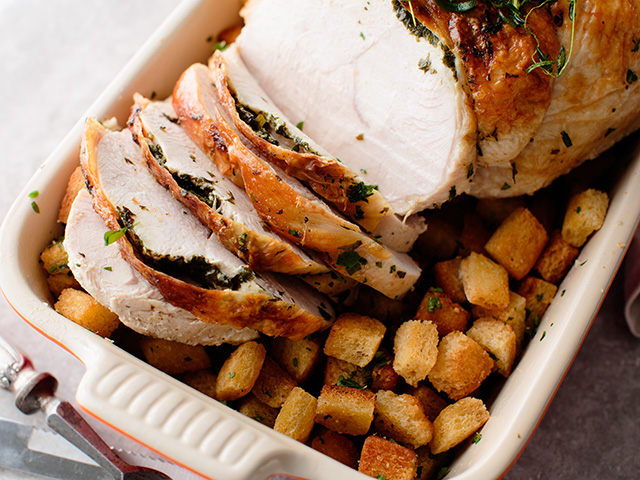 One Pan Roast Turkey with Maple Croutons - OW TO COOK A TURKEY - GOODHOMESMAGAZINE.COM