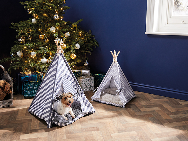 christmas tipi for pets