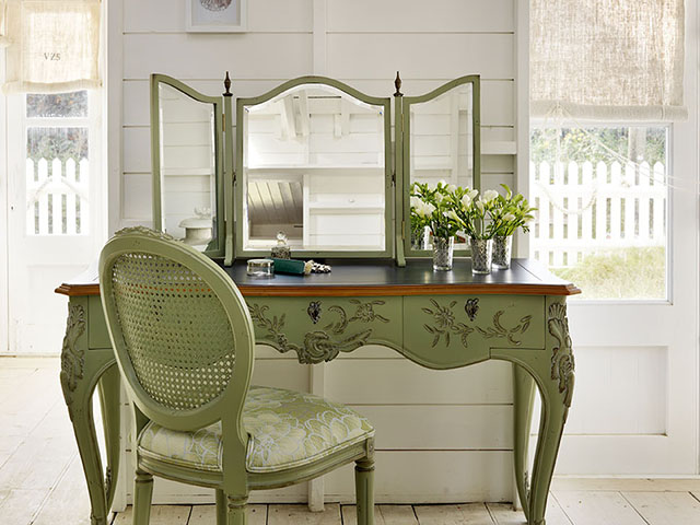 Bridgerton inspired interiors green dressing table 