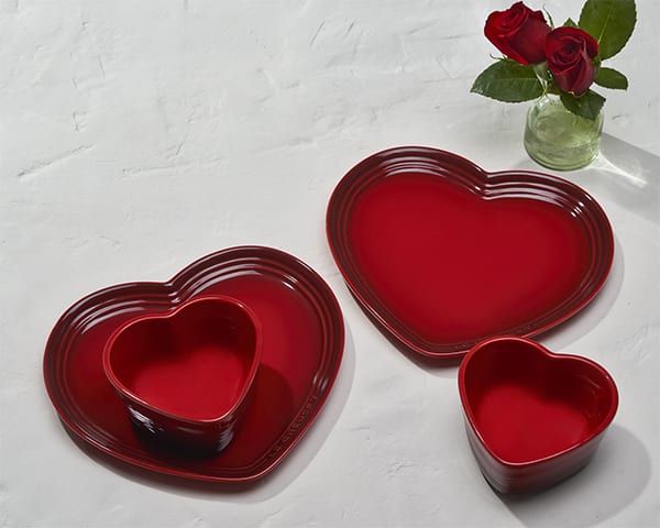 Le Creuset Heart Plate Collection