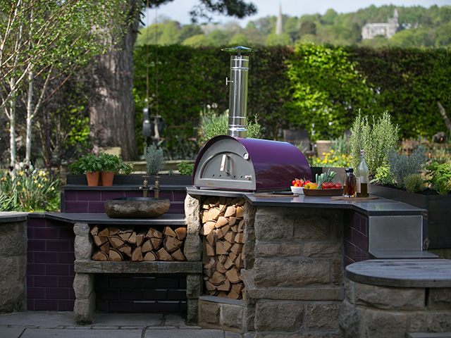 igneus pizza oven from the oven pizza shop - goodhomesmagazine.com