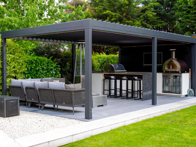 London Essex Outdoor Living