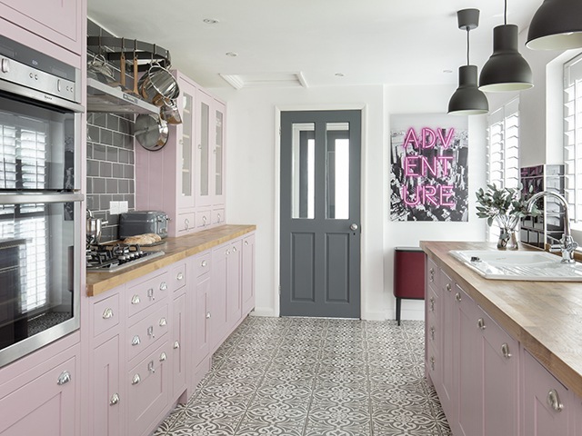 Annemarie Goodchild kitchen makeover After | Contemporary kitchen makeover: It's my old space with a new look | Image David Giles | Good Homes Magazine