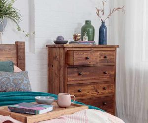 How to create a guest-ready spare bedroom