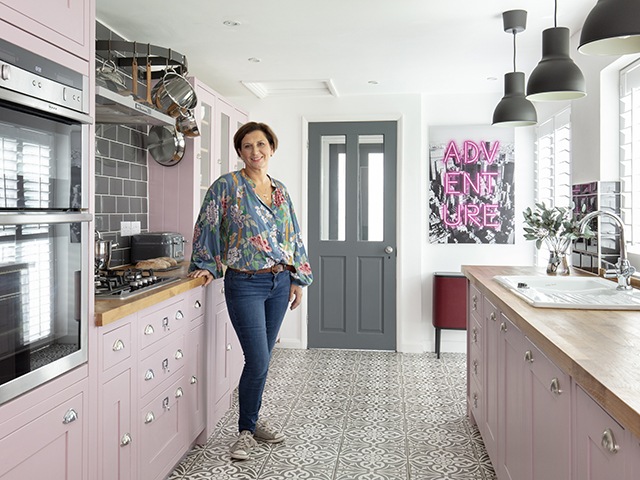 Annemarie Goodchild kitchen makeover | Contemporary kitchen makeover: 'It's my old space with a new look' | Image: David Giles | Good Homes Magazine